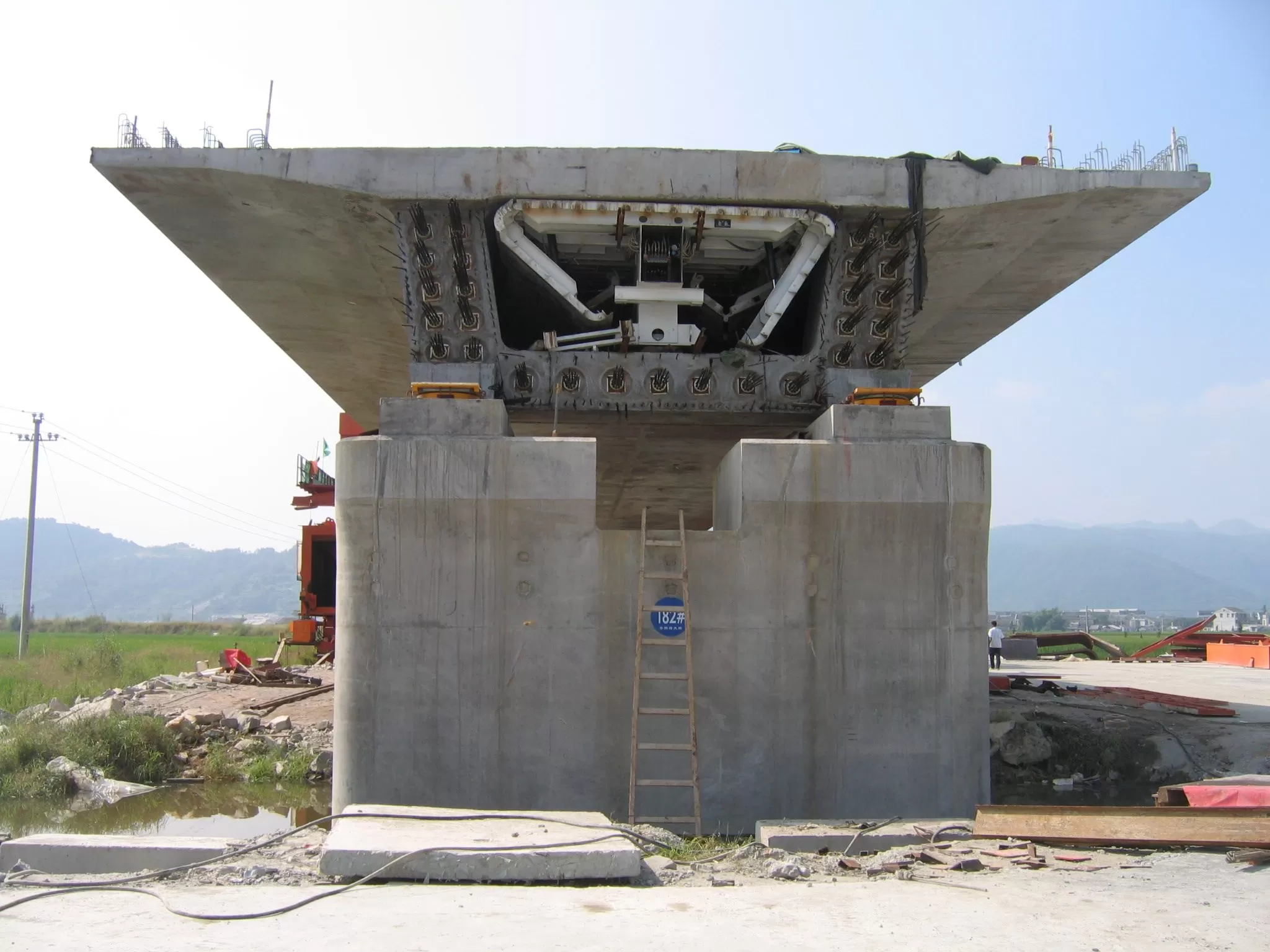 Friction Pendulum Bearing